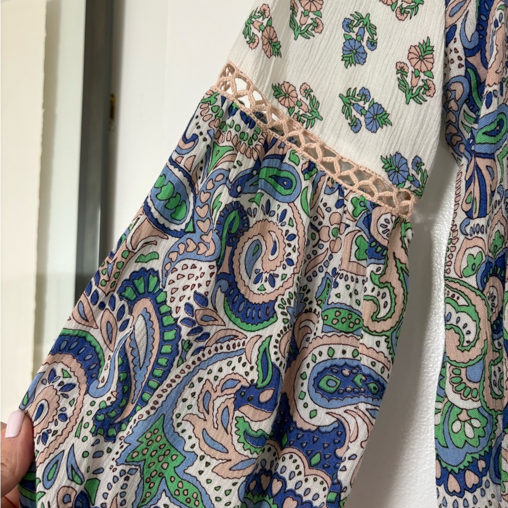 LAST CHANCE !!!! FESTIVAL CHIC!!!Boho Paisley Peasant Top!!! - Picture 4 of 5